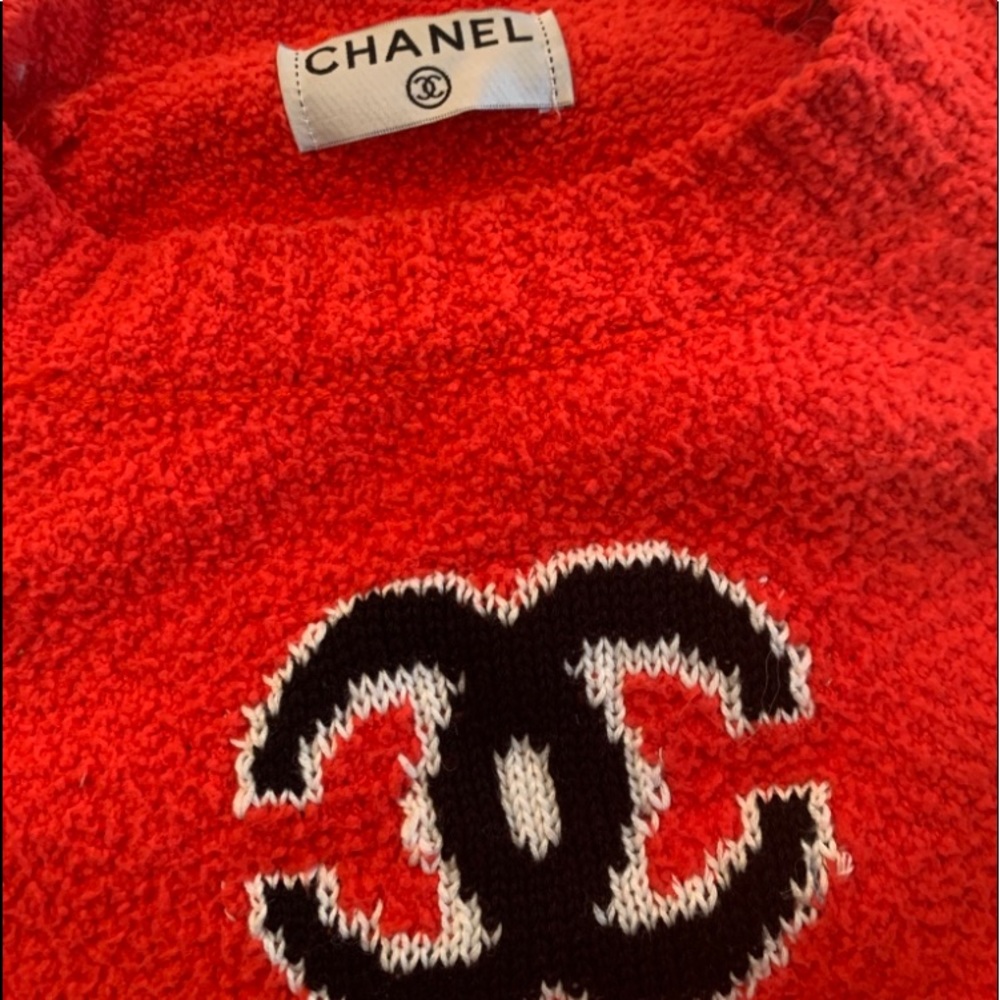 Beautiful sweater …